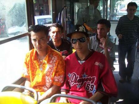 ah au bus 