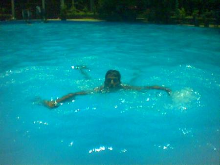 dans l'eau