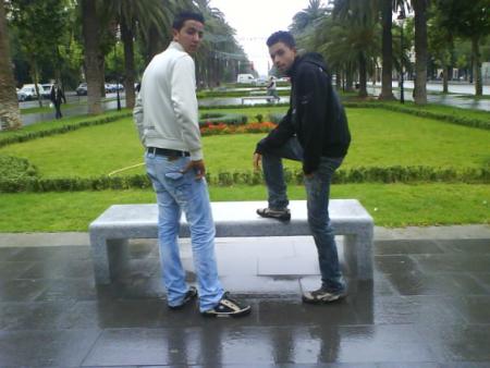 avec omar