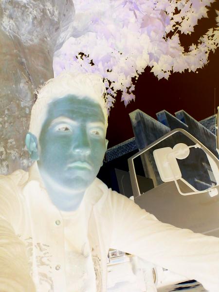 Me  en mode négatif