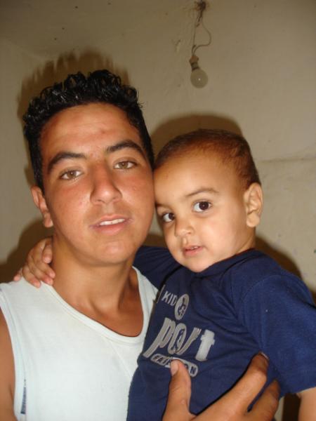 moi                      simo le mec de mon frere 