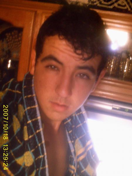entrain de pren un douche 